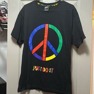 Mens nike tee